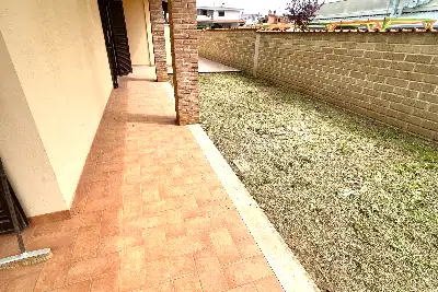 Villa Plurifamiliare in vendita, Via Glasgow, Ladispoli