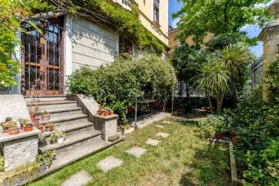 Casa in vendita, Via Serviliano Lattuada 3, Milano