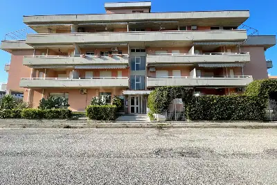 Casa in vendita, Via Tosti, Martinsicuro