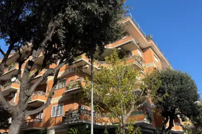 Superattico in vendita, Viale dei Romagnoli, Roma