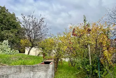 Casa Indipendente in vendita, Via Giuseppe Garibaldi, Sant'Agata li Battiati