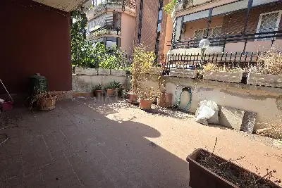 Villino a Schiera in vendita, Via degli Ossoli, Roma