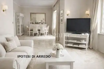 Casa in vendita, Via Arturo Graf, Roma