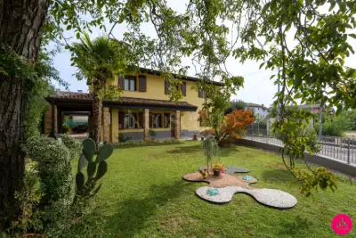 Villa in vendita, Via Muraglie, Pradamano