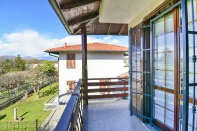 Villa in vendita, Via Gaetano Casati, Besana in Brianza