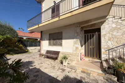 Villa Plurifamiliare in vendita, Via Aragona, Siracusa