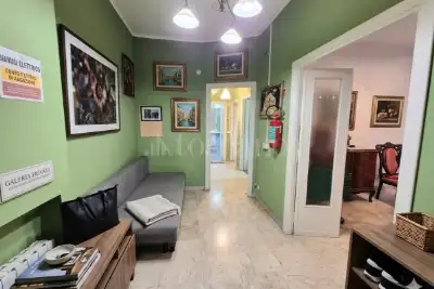 Casa in vendita, Via Val di Non, Roma