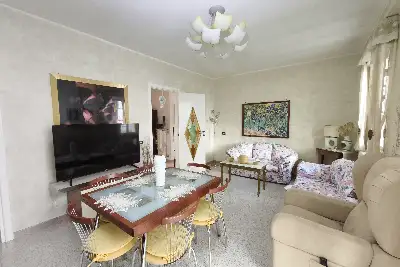 Casa in vendita, Via Francesco Scarafile, Latiano