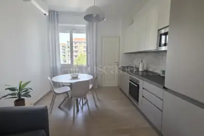 Casa in affitto, Viale Legioni Romane, Milano
