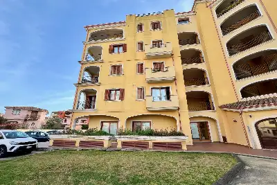 Negozio in vendita, Piazza Pasana 3, Olbia