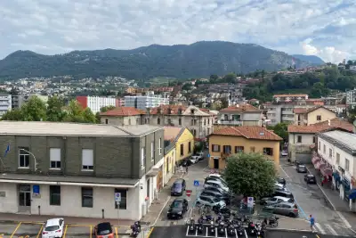 Casa in vendita, Via Bellinzona, Como