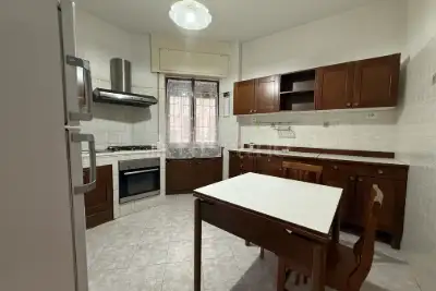 Casa in vendita, Corso Duca di Genova, Roma
