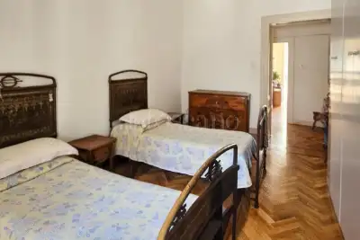 Casa in vendita, Via Santa Lucia, Napoli