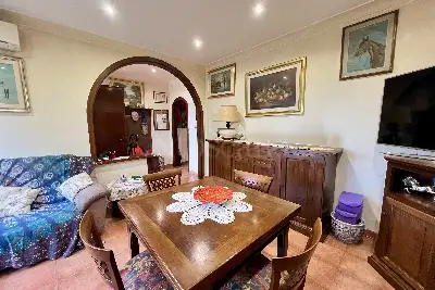 Casa Indipendente in vendita, Via Plutone, Fiumicino