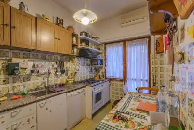 Casa in vendita, Viale Isacco Newton, Roma