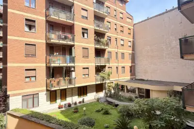 Casa in affitto, Via Parmigianino, Milano