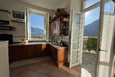 Casa in vendita, Lungolario Piave, Lecco