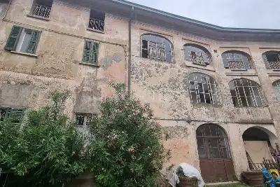 Casa Indipendente in vendita, Via Roma, Marchirolo