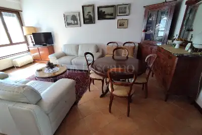 Villino a Schiera in vendita, Via Fanano, Roma