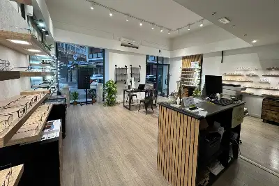 Negozio in affitto, Via G. Oberdan, Latina