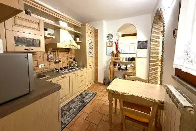 Villino a Schiera in vendita, Via Morsasco, Roma