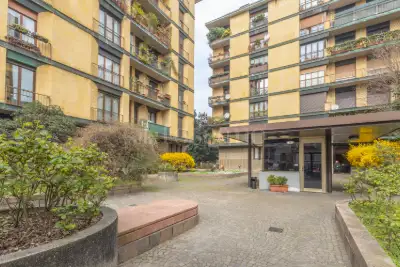 Casa in vendita, Via Gustavo Modena, Milano
