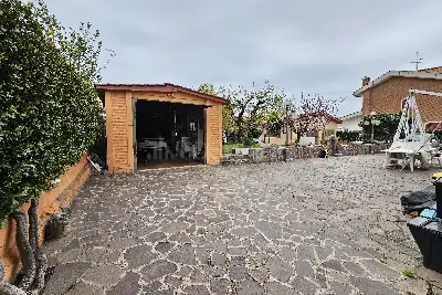 Villa Bifamiliare in vendita, Via Mar dei Coralli, Pomezia