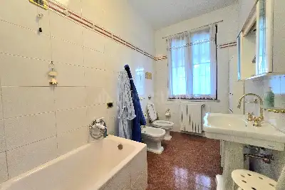 Villa in vendita, Via F. Petrarca, Sarezzo