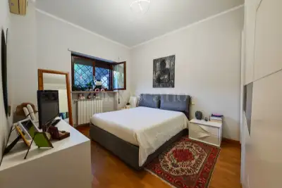 Casa in vendita, Via Aristofane, Roma
