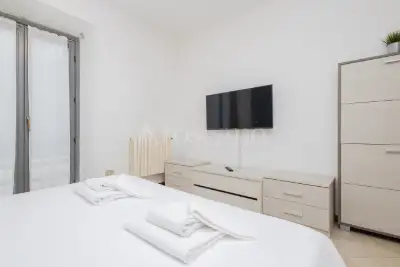 House for sale, Via Raffaello Sanzio 1, Milano