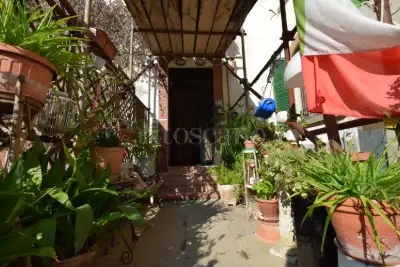 Casa in vendita, Via Arrigo Bartoli, Vaiano