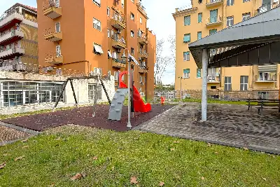 Negozio in vendita, via della magliana nuova , Roma