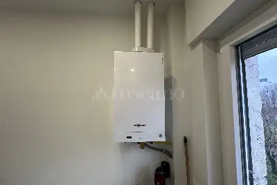 Casa in vendita, via Vittorio Locchi, Brescia