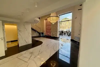 Negozio in affitto, Piazza Cola di Rienzo, Roma