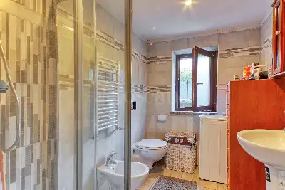 Casa Indipendente in vendita, Via Pradaccio, Cadegliano-Viconago