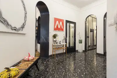 Casa in vendita, Via Eustachi, Milano