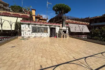 Villa in vendita, Via Casal Saraceno, Roma