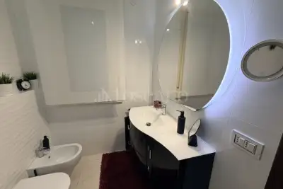 Casa in vendita, Largo palinuro, Pomezia