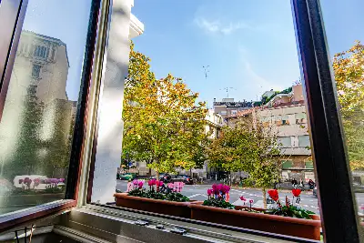 Casa in vendita, Via Sardegna 44, Milano