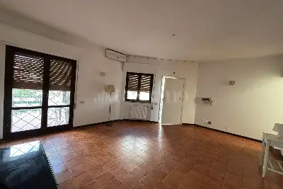 Casa in vendita, via Lisippo, Roma