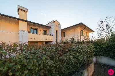 Casa in vendita, Via G. Mazzini, Brugnera