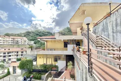 Casa in vendita, Via Montebianco, Letojanni