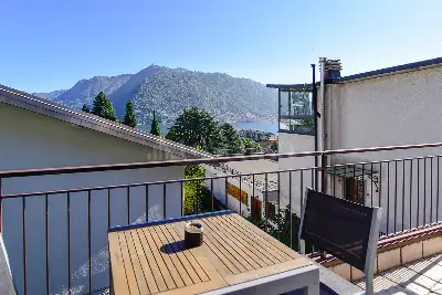 Casa in vendita, Via Leonardo Da Vinci, Como