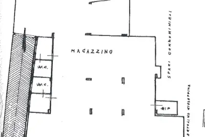 Magazzino in vendita, Via Arturo Graf, Palermo