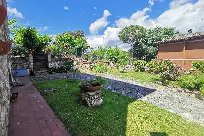 Villa Bifamiliare in vendita, Via Nuova, Sovicille