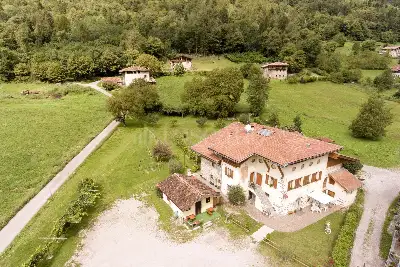 Rustico in vendita, Borgo Chiese - Via Mon 16 -Loc. Sorino, Borgo Chiese