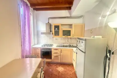 Casa in vendita, Via de' Marchi, Bologna