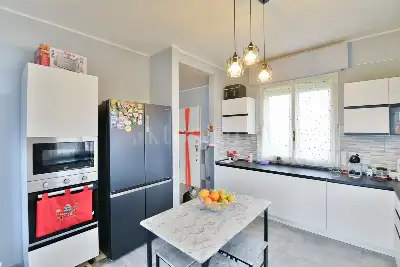 Casa in vendita, Via Resegone, Rogeno