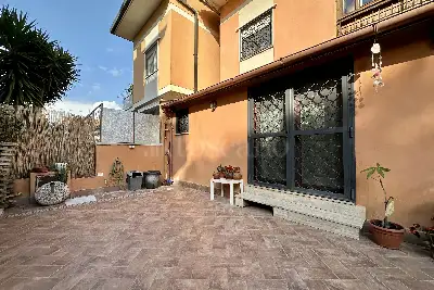 Villa Bifamiliare in vendita, Viale Adriatico, Anzio