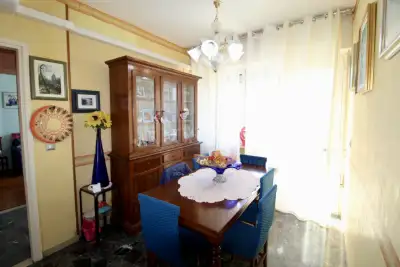 Casa in vendita, Via Montello, Pordenone